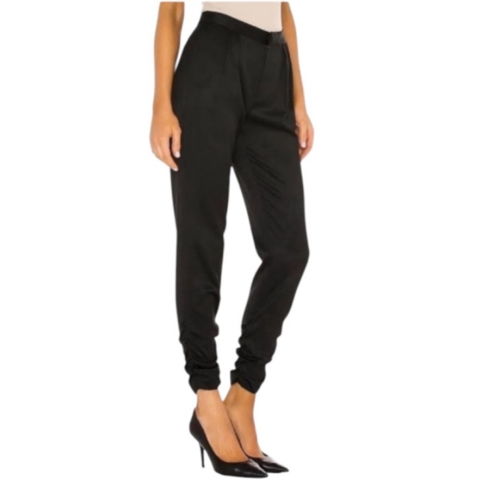 Alice + Olivia Black Cropped Tapered Pants